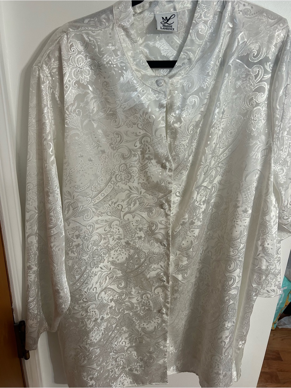 Maggie Lawrence Cream Paisley Satin Button-Down Blouse
